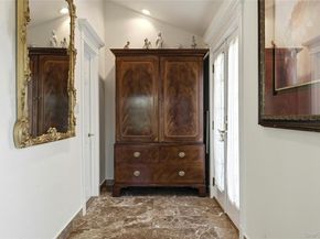 1 Kissam Lane, Glen Head NY 11545