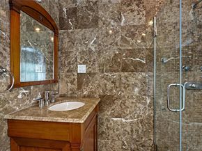 1 Kissam Lane, Glen Head NY 11545