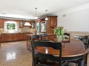 1 Kissam Lane, Glen Head NY 11545