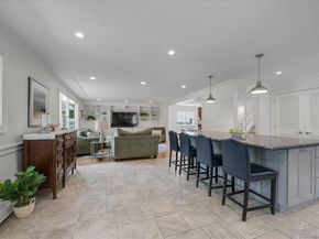 33 Poplar Place, Port Washington NY 11050