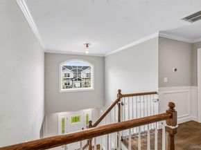 53 Surrey Lane, Plainview NY 11803