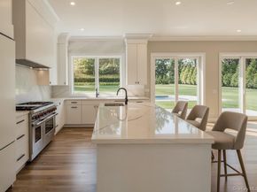 314.2 N Magee Street, Southampton NY 11968
