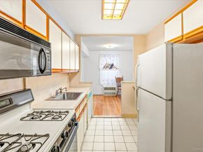 84-29 155th Avenue 2B, Howard Beach NY 11414