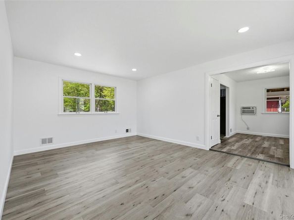 62 Margaret Drive, Coram NY 11727