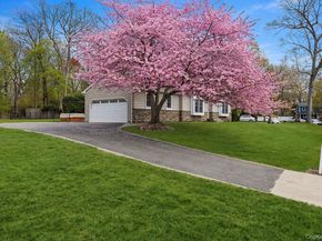 7 Midfield Street, Stony Brook NY 11790