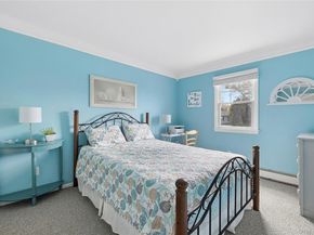 7 Midfield Street, Stony Brook NY 11790