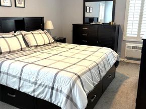 280 GUY LOMBARDO Avenue 5L, Freeport NY 11520