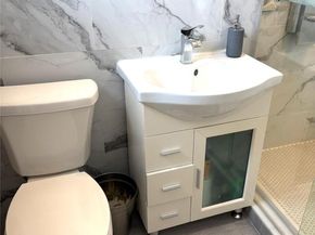 280 GUY LOMBARDO Avenue 5L, Freeport NY 11520