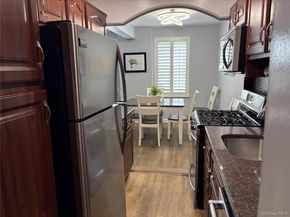 280 GUY LOMBARDO Avenue 5L, Freeport NY 11520