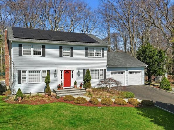 17 Quaker Hill Road, Stony Brook NY 11790