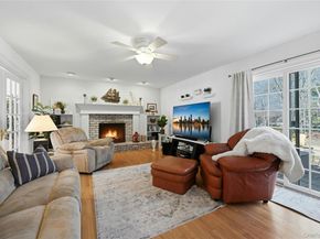 17 Quaker Hill Road, Stony Brook NY 11790
