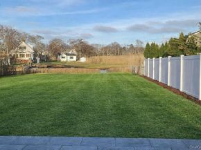 43 Abby Lane, Shirley NY 11967