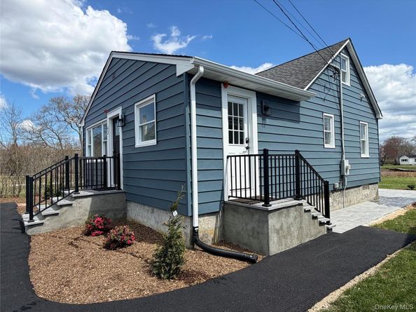 43 Abby Lane, Shirley NY 11967