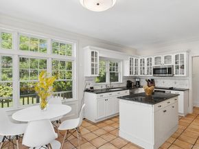11 Owls Nest Lane, East Hampton NY 11937