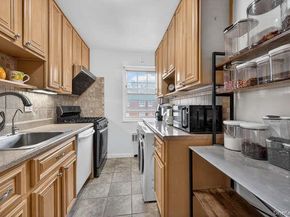 252-23 63rd Avenue 1081, Little Neck NY 11362