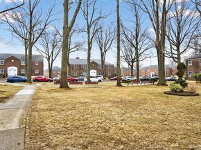 252-23 63rd Avenue 1081, Little Neck NY 11362