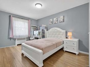 252-23 63rd Avenue 1081, Little Neck NY 11362