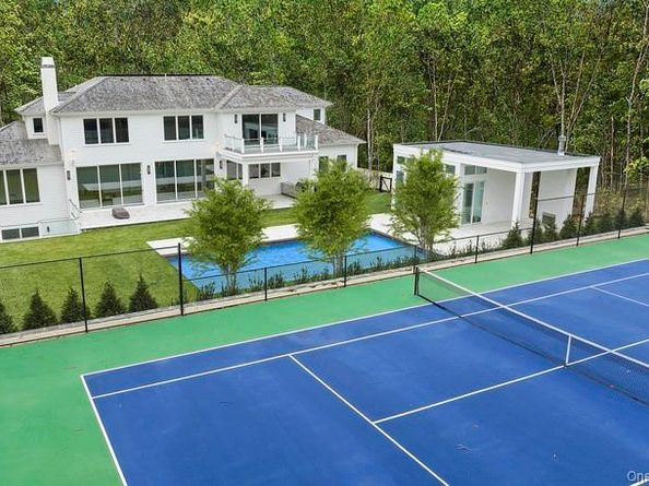 1552 Deerfield Road, Water Mill NY 11976