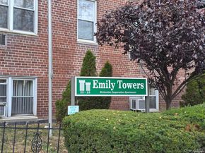 35-10 150 St 6A, Flushing NY 11354