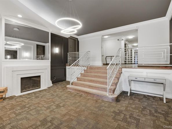 325 Main Street 6H, White Plains NY 10601