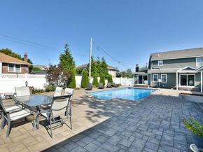 3 Berryhill Lane, Bethpage NY 11714