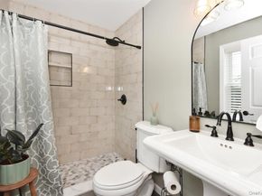 3 Berryhill Lane, Bethpage NY 11714