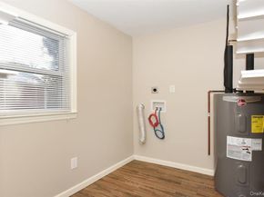 3 Berryhill Lane, Bethpage NY 11714