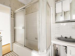 67-66 108th Street A38, Forest Hills NY 11375