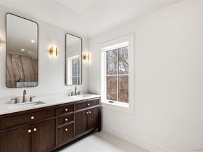 9 Wilderness Road, Nissequogue NY 11780