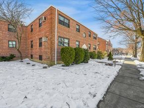79-12 155th Avenue 195, Howard Beach NY 11414