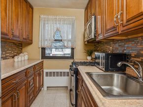 79-12 155th Avenue 195, Howard Beach NY 11414