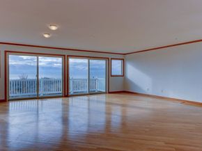 3 Oceanview Court, Long Beach NY 11561