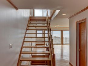 3 Oceanview Court, Long Beach NY 11561