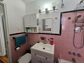 113-15 34 5C, Corona NY 11368