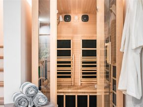 87 Washington Heights Avenue, Hampton Bays NY 11946