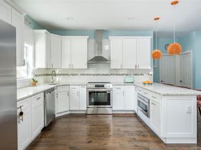 87 Washington Heights Avenue, Hampton Bays NY 11946