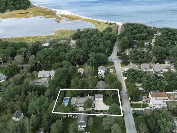 87 Washington Heights Avenue, Hampton Bays NY 11946