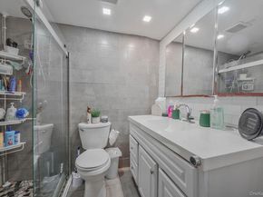 8536 112th Street, Richmond Hill NY 11418