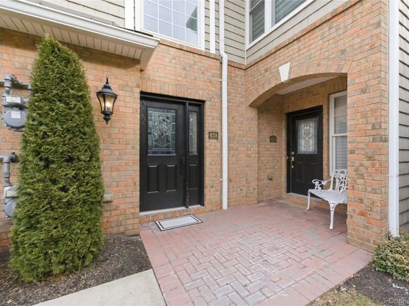 428 Trotting Lane 428, Westbury NY 11590