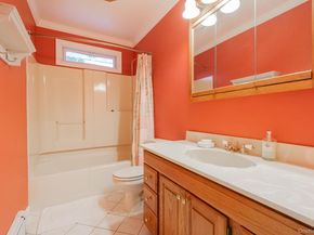 4 Manchester Drive, Bethpage NY 11714