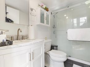 2409 Villa At The Woods, Peekskill NY 10566