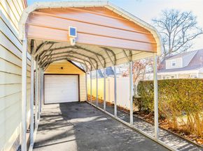 12 King Street, Freeport NY 11520