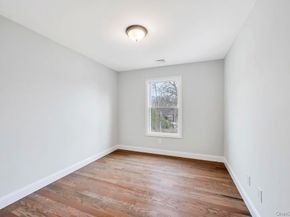 42 Volta Drive, Deer Park NY 11729