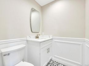 42 Volta Drive, Deer Park NY 11729