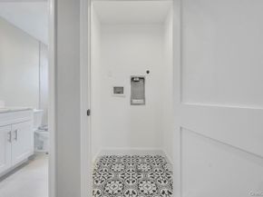 42 Volta Drive, Deer Park NY 11729