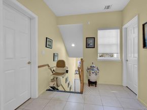 202 Carriage Lane, Plainview NY 11803