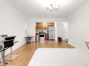 65-15 Alderton Street 5F, Rego Park NY 11374