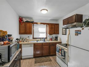 106 Summit Drive, Smithtown NY 11787