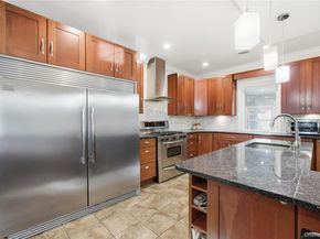 200 N Side Road, Wading River NY 11792