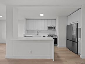 5700 Arlington Avenue 22G, Bronx NY 10471